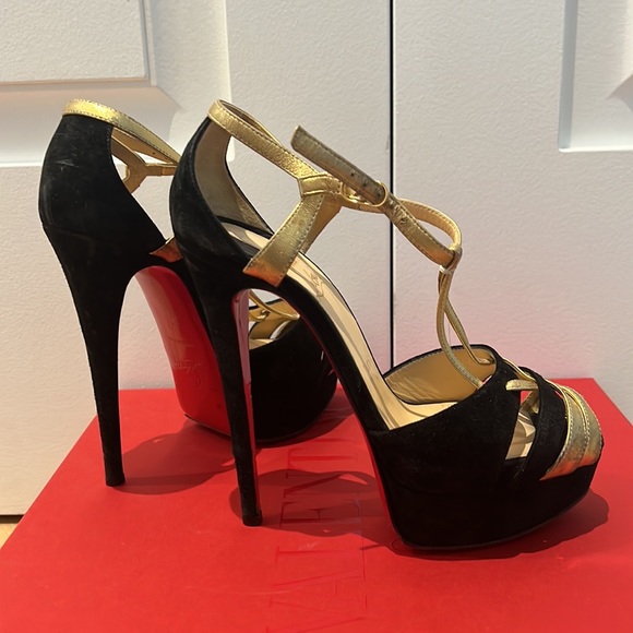 Authentic Christian Louboutin high heels  size 37.5 - Picture 2 of 3